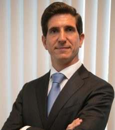 The advantages of hydrogen as a fuel and its applications for sustainable mobility